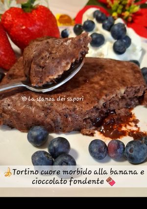 Foto di 🍌Tortino Cuore Morbido alla Banana e Cioccolato Fondente 🍫