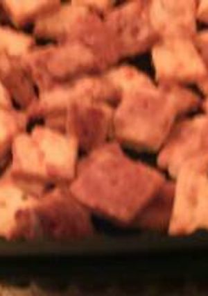 A picture of Rosemary cheddar crackers.