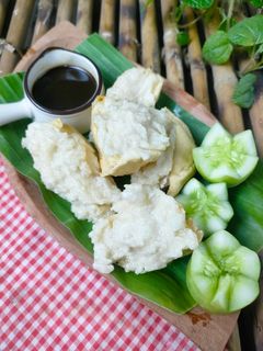 Foto resep Pempek Tahu (965)