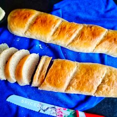 A picture of French Bread.