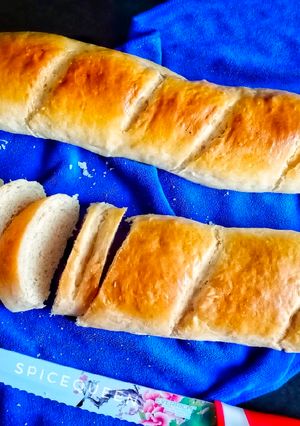 A picture of French Bread.
