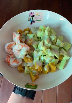 รูปของ สลัดอโวคาโด้ฟักทองกุ้งแซ่บ