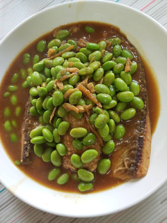 紅燒虱目魚佐青豆 的食譜成品照片