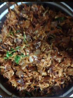 सुकट (sukat recipe in marathi) रेसिपी चे मुख्य फोटो 