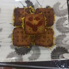 A picture of Biscuit patties.