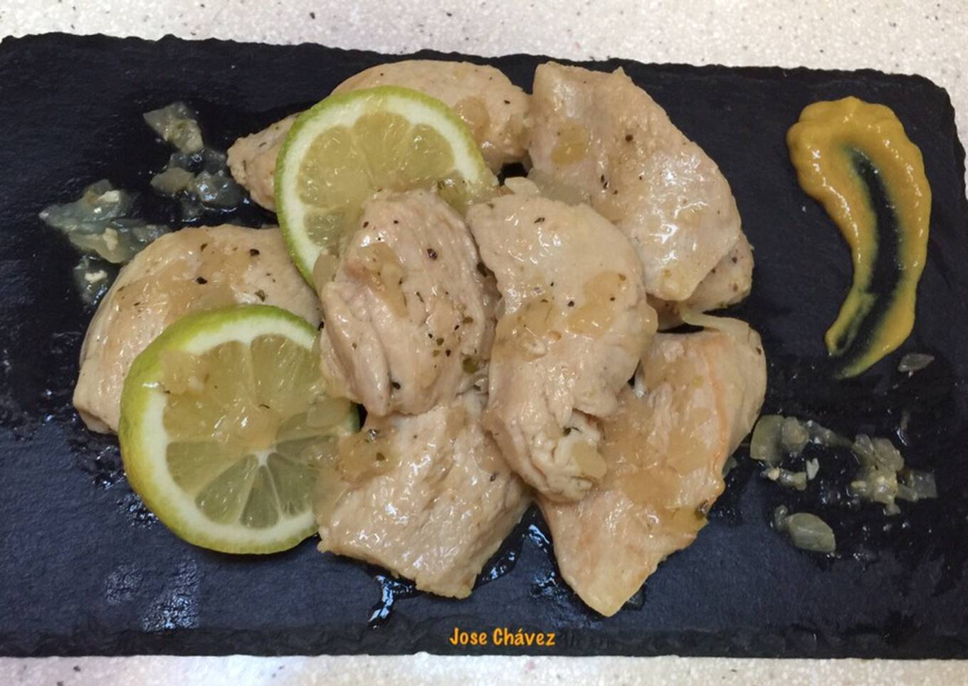Pechugas de pollo al limón