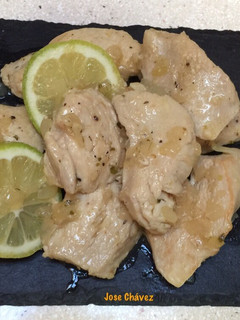 Una foto de Pechugas de pollo al limón