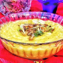 A picture of Haleem.