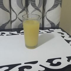 A picture of Fresh pineapple juice.