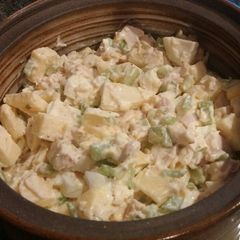 A picture of Chicken salad 2.