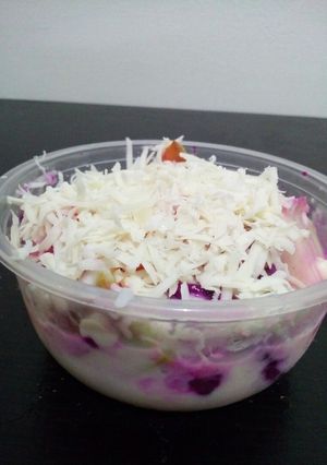 Foto resep Salad buah #berburucelemekemas #revolusi2019