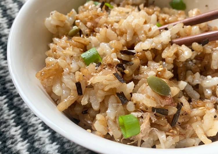 Riso, katsuobushi, alghe