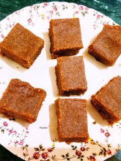 বেসনের বরফি (Besan barfi recipe in bengali) রেসিপির প্রধান ছবি