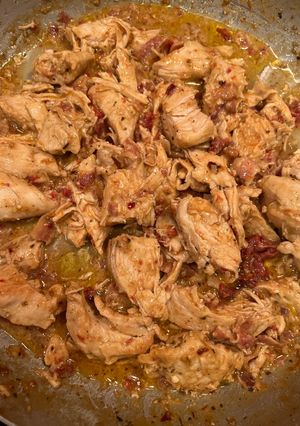 A picture of Marry me Chicken.