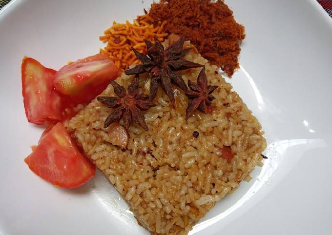  Resep mudah membuat Nasi Goreng Sosis Kebuli  sempurna