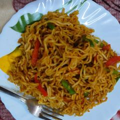 A picture of Chowmein.