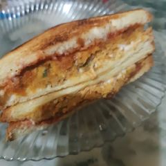 A picture of Shami sandwich.