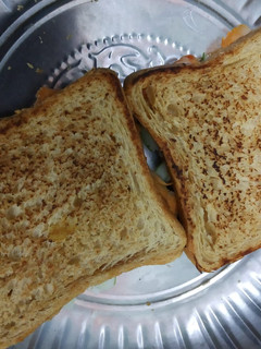 சான்விச்(sandwich recipe in tamil) செய்முறை முக்கிய புகைப்படம்