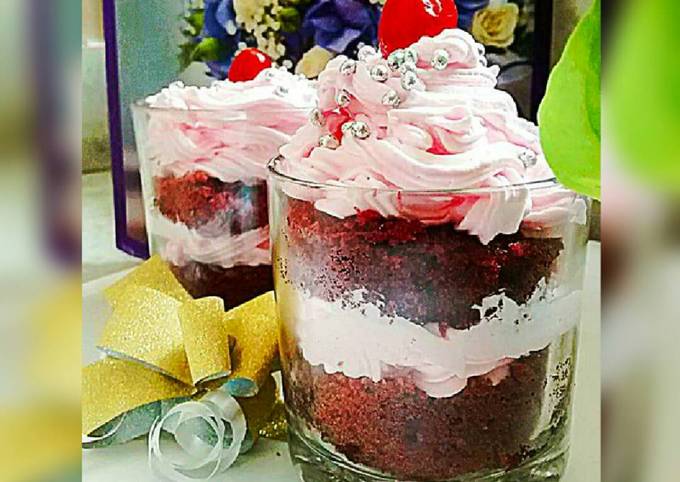 red velvet glass cake recipe main photo