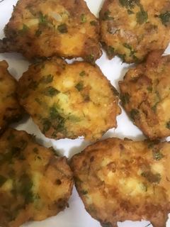صورة لوصفة اقراص بطاطس 🥔 بالبيض والخضره
