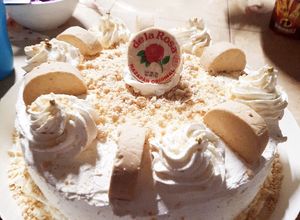 Una foto de Pastel de tres leches de mazapán