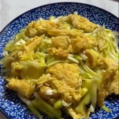 A picture of Eggs and Chinese Yellow Chives Stir Fry.