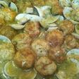 Albóndigas de merluza en salsa verde
