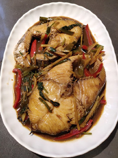 A picture of Fried Yellow Fin.