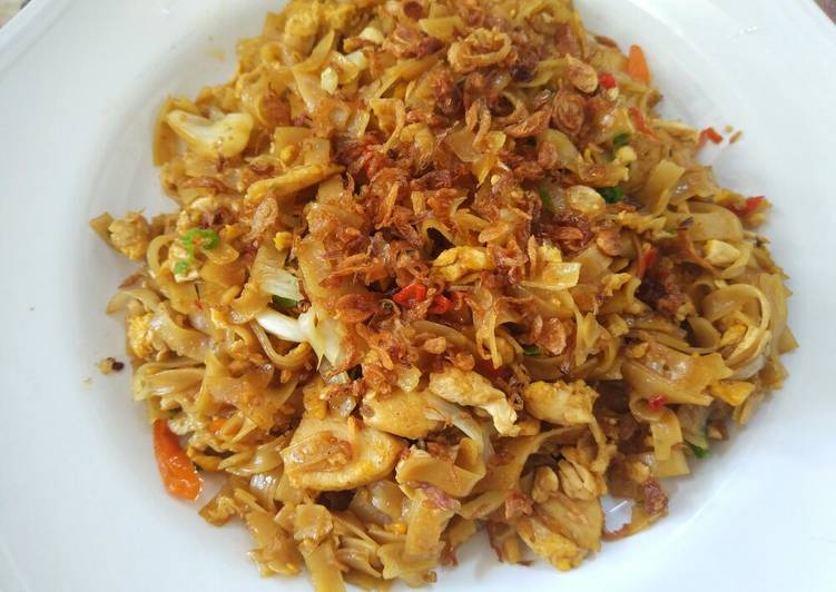 Resep Kwetiaw ayam ala mmjuice😎 | Langkah Membuat Kwetiaw ayam ala mmjuice😎 Yang Enak Dan Lezat