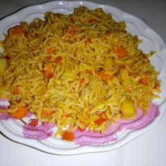A picture of Omelette indomie noodle.