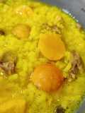 Sopa de arroz con yemas de gallina y osobuco