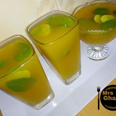 A picture of Mango juice.