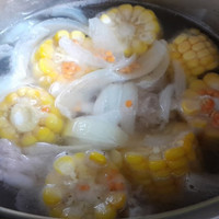 Canh sườn bắp đậu lăng đỏ