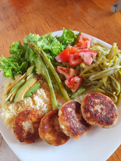Una foto de Croquetas de atún y papas