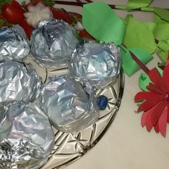 A picture of Foil kebabs.