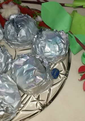 A picture of Foil kebabs.