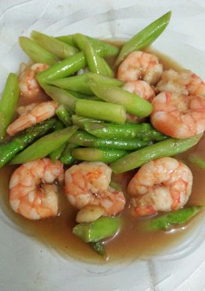 Foto resep Tumis asparagus udang saos tiram