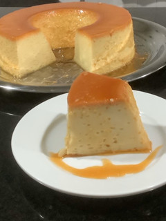 Una foto de Crema volteada