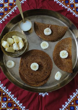 મીઠા પુડલા(Sweet Pudla Recipe In Gujarati) રેસીપી મુખ્ય ફોટો