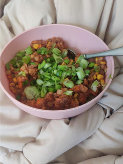 A picture of Southwestern corn beef hash.