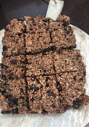 A picture of Banana and Nutella oat bites.