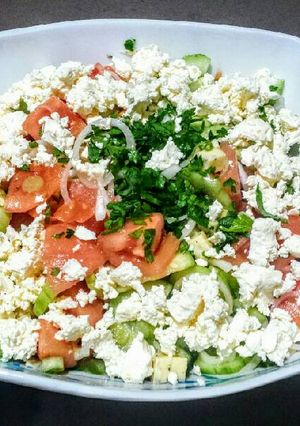 Una foto de Ensalada "Shopska"