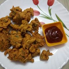A picture of Methi Gota / Pakoda.