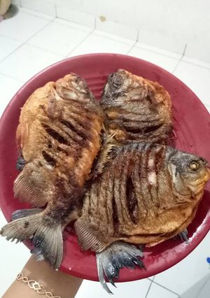 Foto resep Bawal goreng crispy (no amis,no bau tanah)