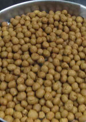 A picture of Uppu cheedai.