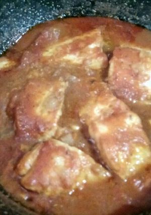 Una foto de Bacalao con tomate