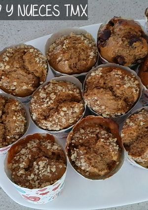Foto principal de Muffins de boniato con nueces en TM6 o superior