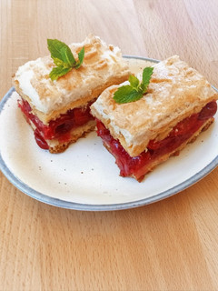 Meggyes pite recept fotója