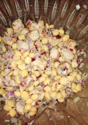 Una foto de Ensalada de garbanzos