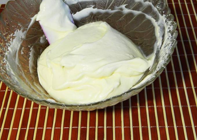 Как приготовить сметанный крем для торта - 3 рецепта